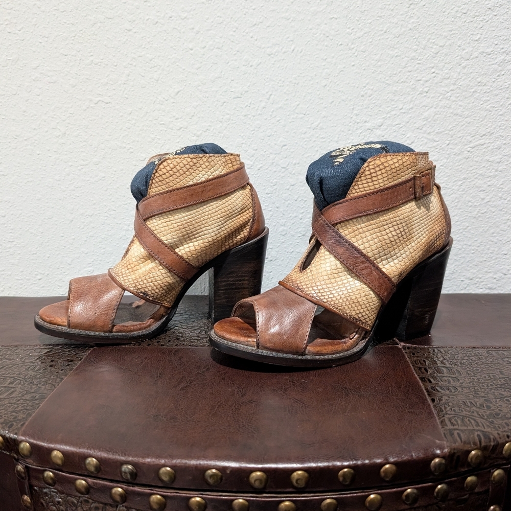 Freebird RATTLE Bootie Size 8 - Picture 7 of 13